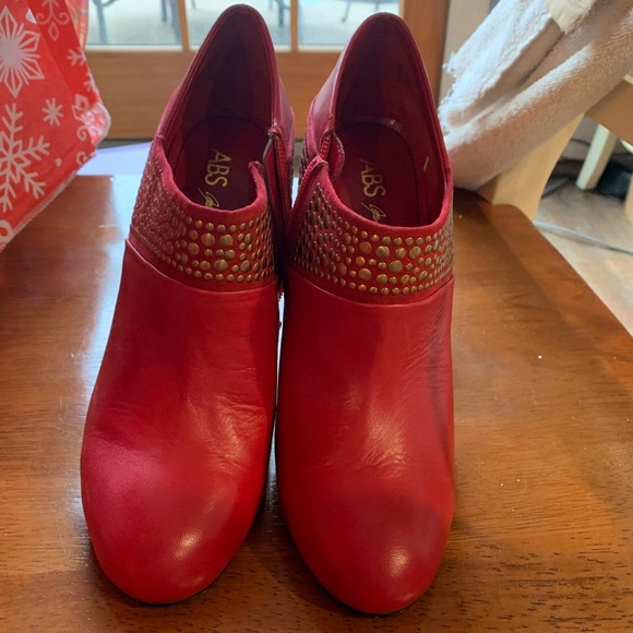 ABS Allen Schwartz Red leather stiletto booties - Picture 6 of 8